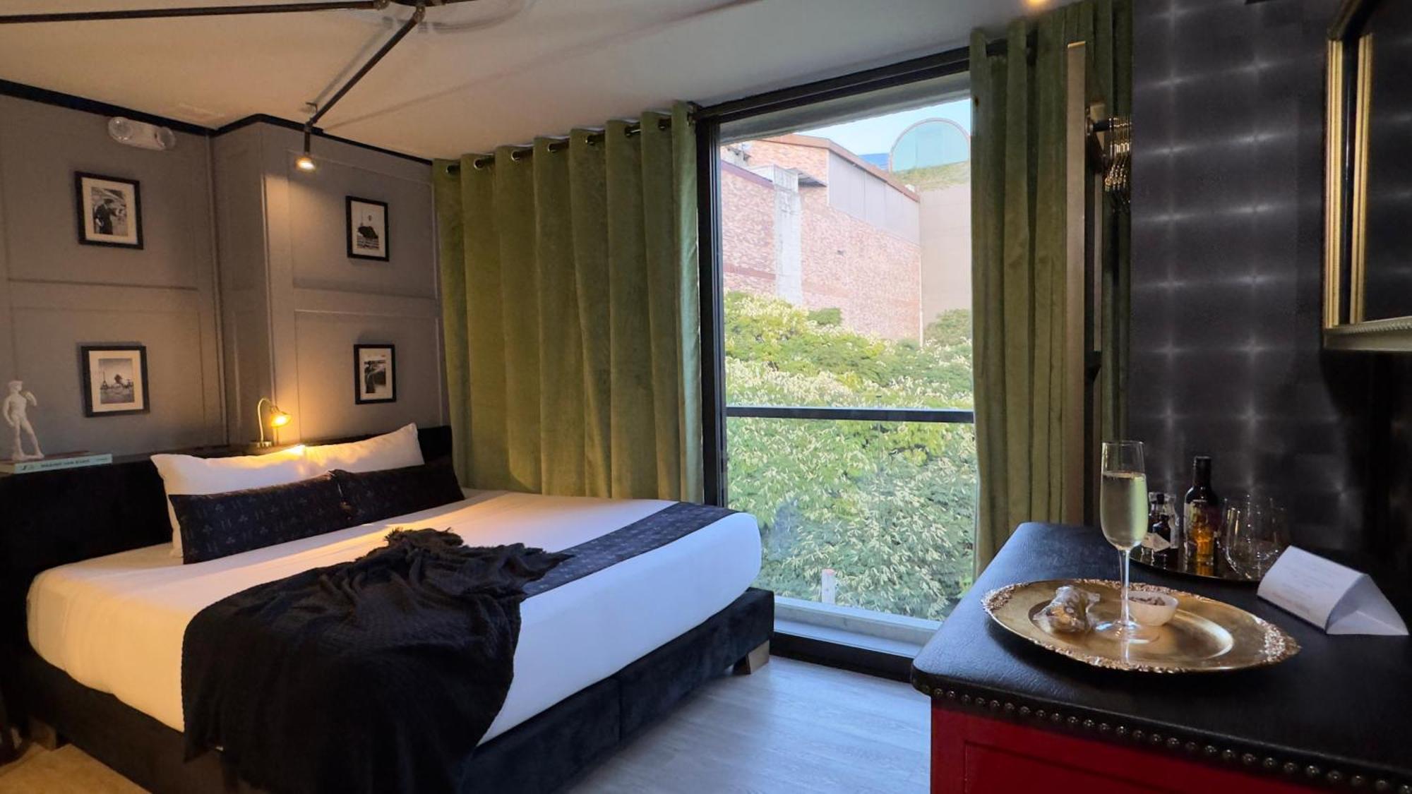 Hotel Helene Medellín Esterno foto