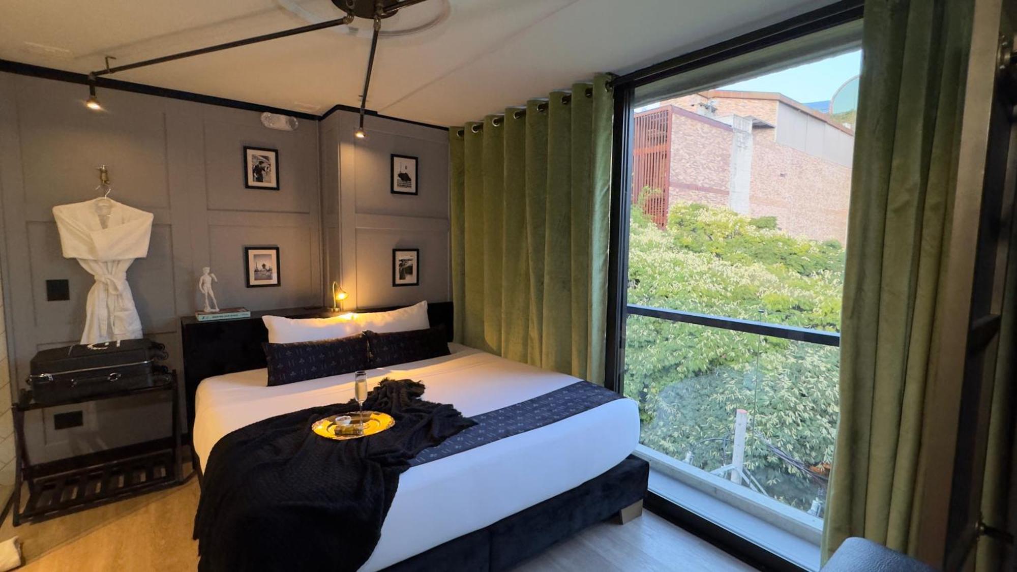 Hotel Helene Medellín Esterno foto